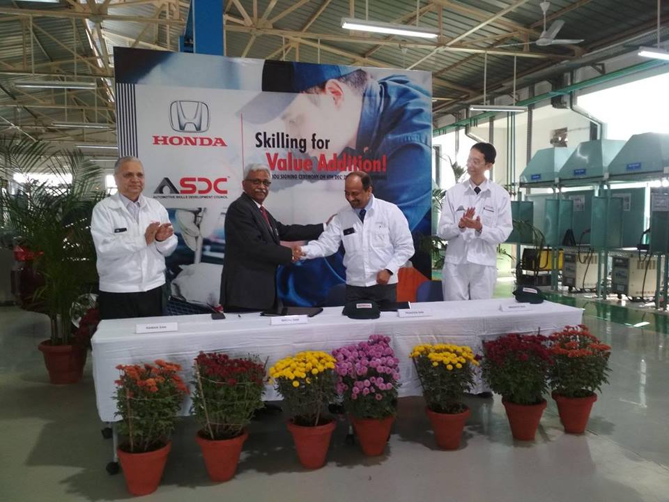 MoU signing ceremony at HVTI.